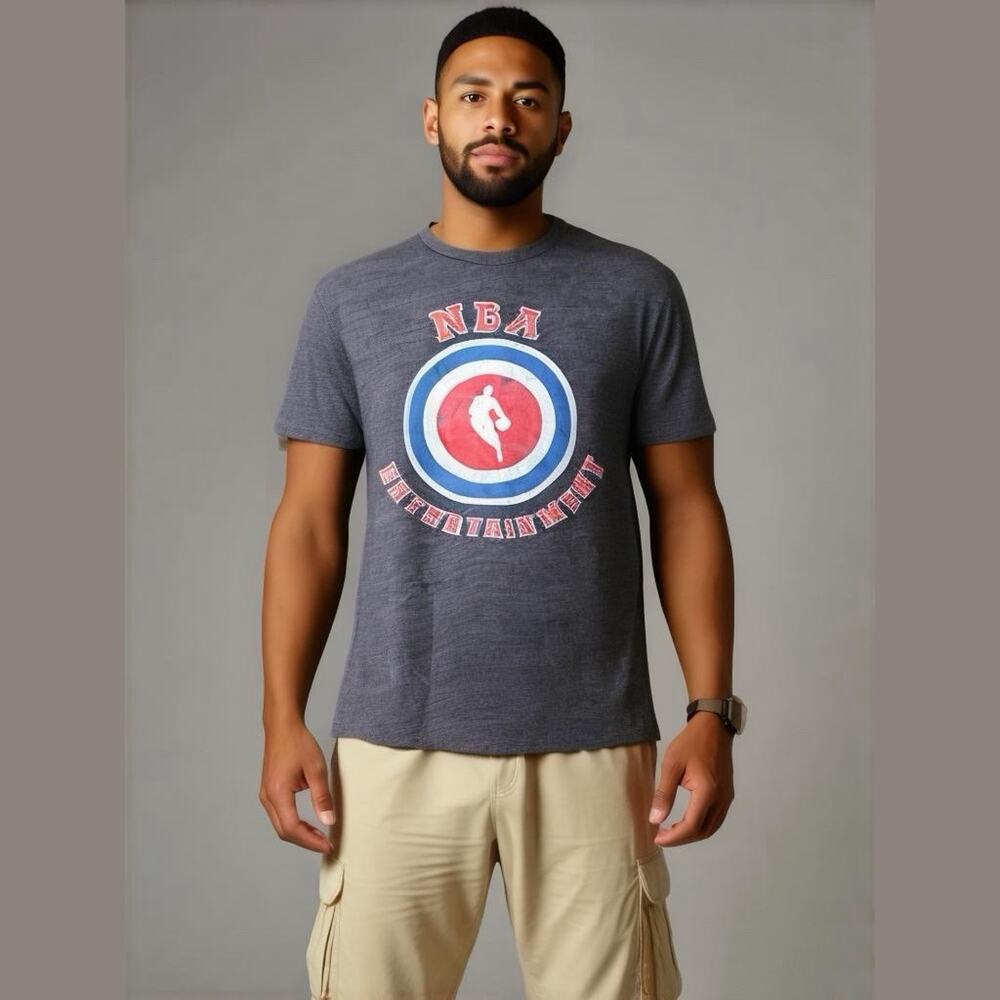 League Classic Fit T-Shirt Round NBA Entertainment Graphic T-shirt Gray Large